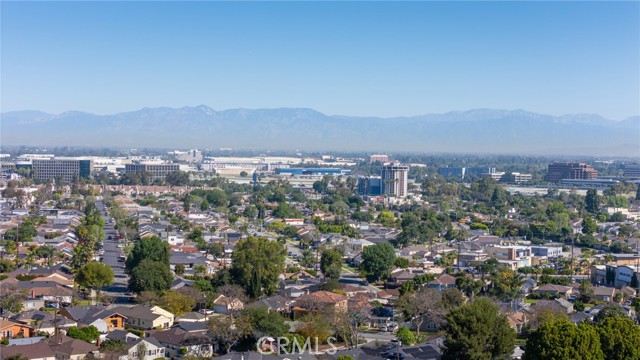 Image 36 of 38 For 4110 Hathaway Ave