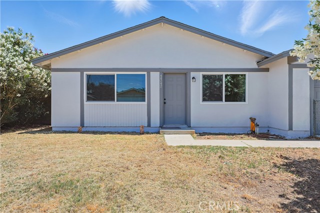 44242 Benald Street, Lancaster CA: https://media.crmls.org/medias/aa64b02d-16ac-4e31-b3f9-c21e25e9fcdc.jpg