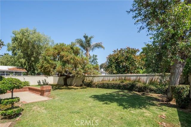 9320 Isaac Lord Drive, Rancho Cucamonga CA: https://media.crmls.org/medias/aa64f080-f811-4aa5-9689-075d10a3847d.jpg