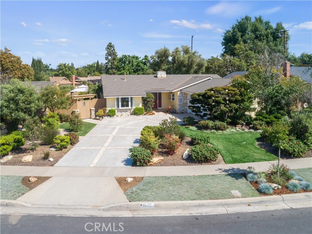 1642 Lark Ellen Dr, Fullerton, CA 92835