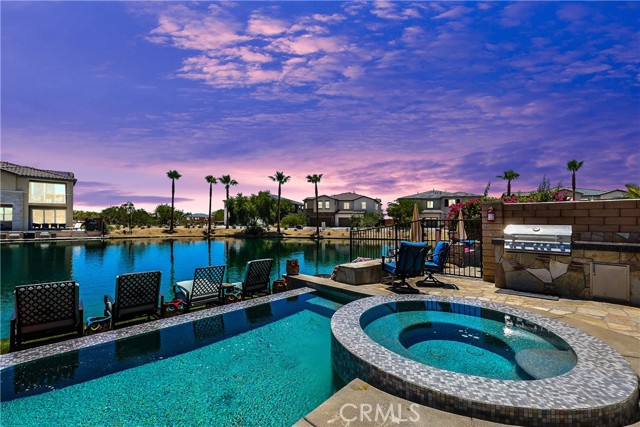 43228 Bacino Court, Indio CA: https://media.crmls.org/medias/aa6516a2-e4a0-46f5-820c-0ae6701a465d.jpg