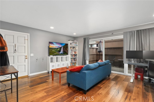 Front Image Thumbnail for CRPW25265500