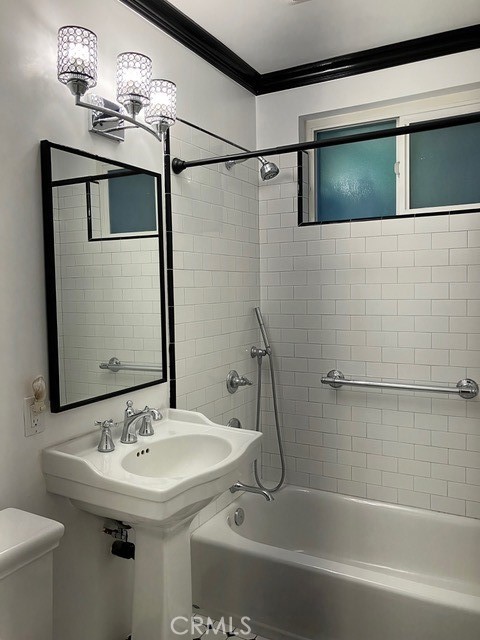 Detail Gallery Image 8 of 19 For 11138 Aqua Vista St #67,  Studio City,  CA 91602 - 1 Beds | 1 Baths