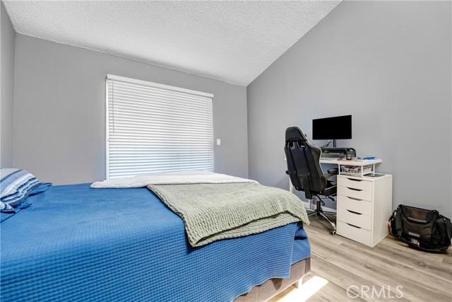 8020 Langdon Avenue, Van Nuys CA: https://media.crmls.org/medias/aa683092-4092-412a-b5c7-cbd2d374f51a.jpg