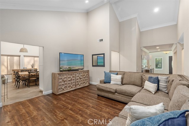 5590 Calle Vista Linda, Yorba Linda CA: https://media.crmls.org/medias/aa693f96-6656-4bf6-b91b-6551ad02531b.jpg