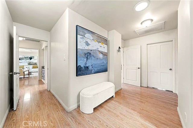 50 West Woodruff Avenue photo 19
