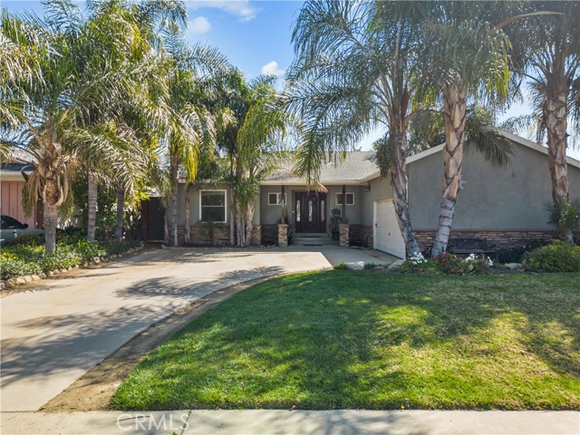 Detail Gallery Image 5 of 59 For 10500 Swinton Ave, Granada Hills,  CA 91344 - 3 Beds | 2 Baths