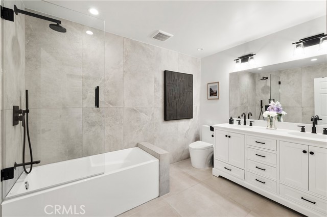 Detail Gallery Image 19 of 69 For 23202 Aetna St, Woodland Hills,  CA 91367 - 5 Beds | 4 Baths