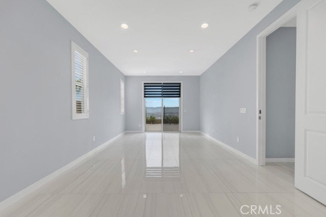 Detail Gallery Image 29 of 65 For 18348 Cachet, Canyon Country,  CA 91350 - 5 Beds | 5 Baths