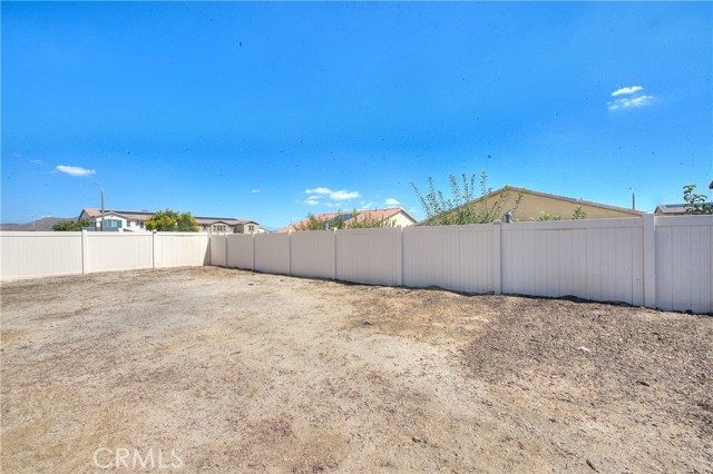 29428 Bamboo Court, Winchester CA: https://media.crmls.org/medias/aa6c6034-559b-4be4-9070-7b7bc33ee3a8.jpg