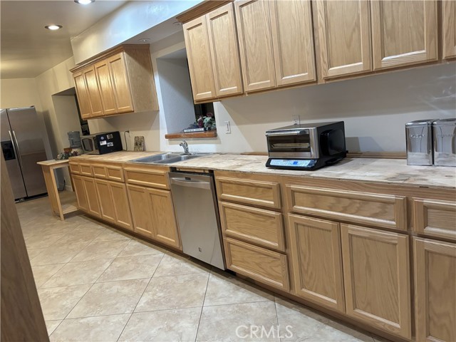 42930 Lake Hughes Road, Lake Hughes CA: https://media.crmls.org/medias/aa6c68cd-5f5d-47b8-bba8-67a804fb5a6a.jpg