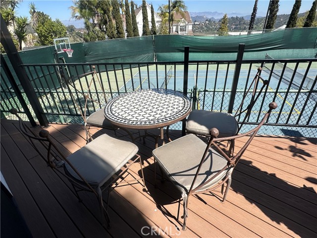 Detail Gallery Image 93 of 200 For 7930 Vulcan Dr, Los Angeles,  CA 90046 - 7 Beds | 8/1 Baths