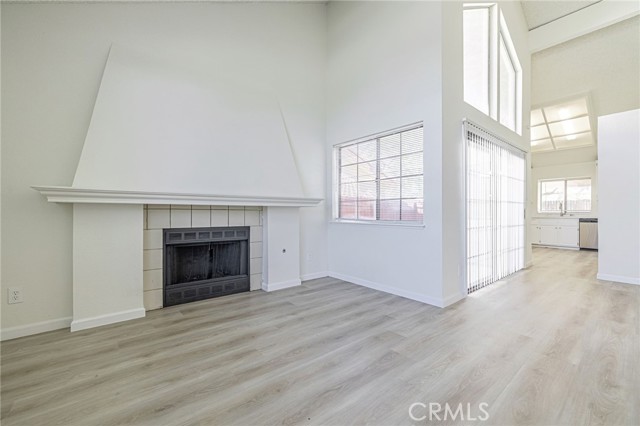 Detail Gallery Image 12 of 49 For 42520 52nd, Lancaster,  CA 93536 - 5 Beds | 3 Baths