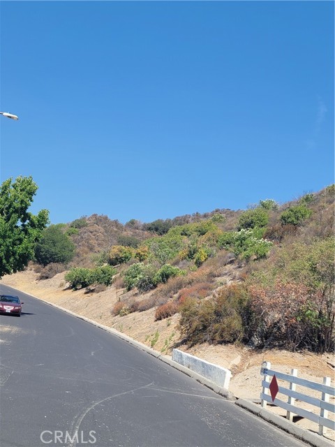 0 Fambrough, Newhall CA: https://media.crmls.org/medias/aa6dd3ee-ba2c-41e6-b035-b32c34a76f78.jpg