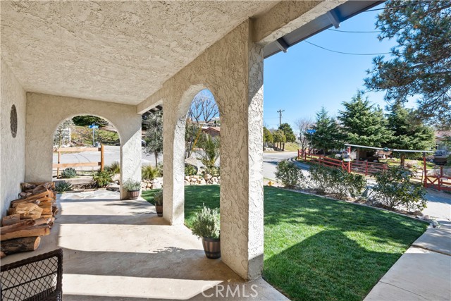 Detail Gallery Image 6 of 34 For 14802 Sunnydale, Lake Hughes,  CA 93532 - 3 Beds | 2 Baths