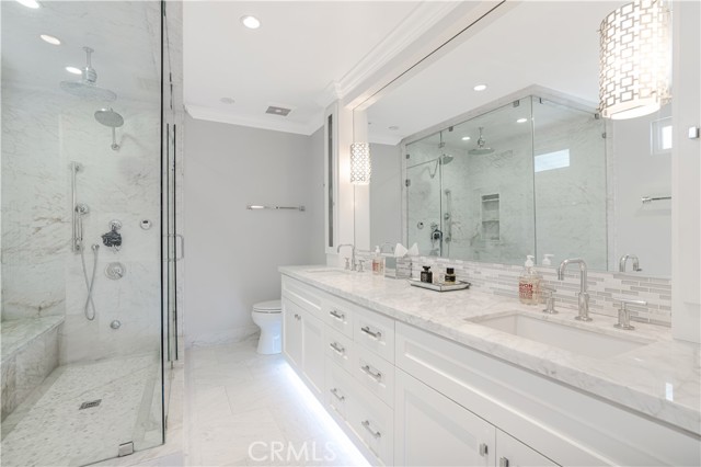 Detail Gallery Image 28 of 41 For 8407 Skyline Dr, Los Angeles,  CA 90046 - 4 Beds | 2/1 Baths