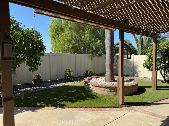 Detail Gallery Image 15 of 20 For 1990 Willowbrook, Oceanside,  CA 92056 - 4 Beds | 3 Baths