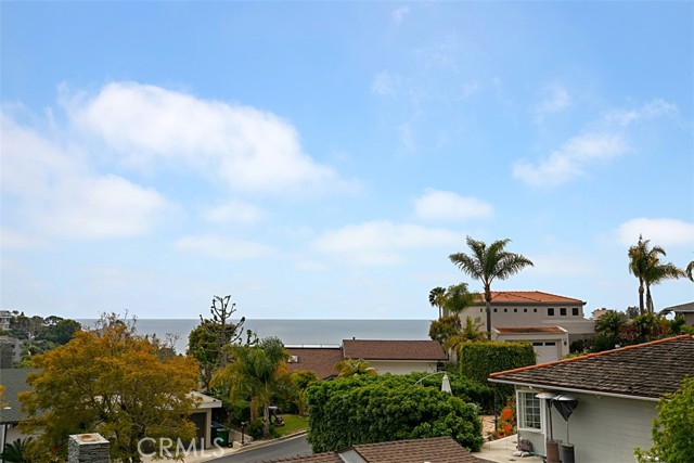 Detail Gallery Image 25 of 26 For 967 Oriole Dr, Laguna Beach,  CA 92651 - 2 Beds | 3 Baths