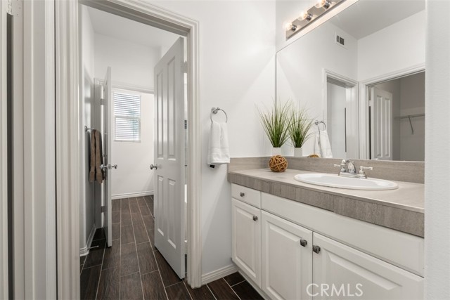 2031 W Snead Street, La Habra CA: https://media.crmls.org/medias/aa72b234-29bc-488f-9ae8-b3c18b092844.jpg