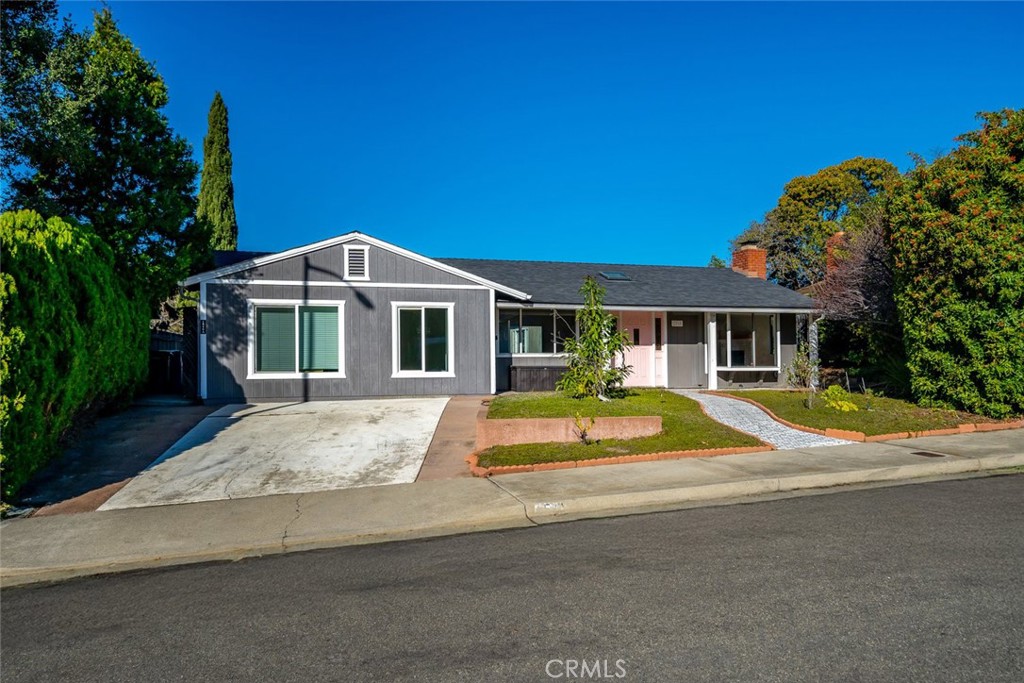 1540 La Cita Court