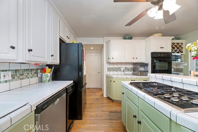 Detail Gallery Image 36 of 74 For 8180 Victoria Ave, Riverside,  CA 92504 - 4 Beds | 1/2 Baths