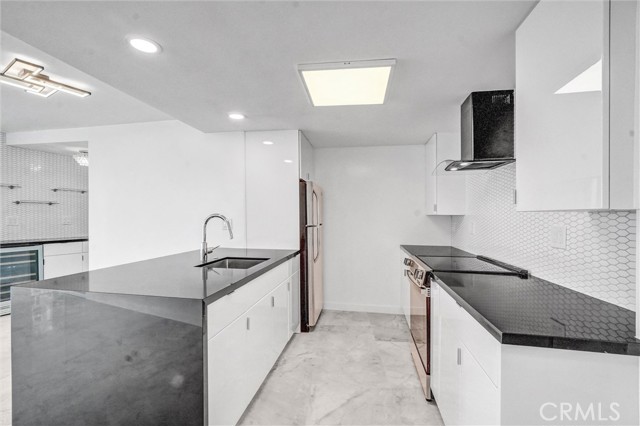 Detail Gallery Image 14 of 43 For 700 E Ocean Bld #1103,  Long Beach,  CA 90802 - 1 Beds | 1/1 Baths
