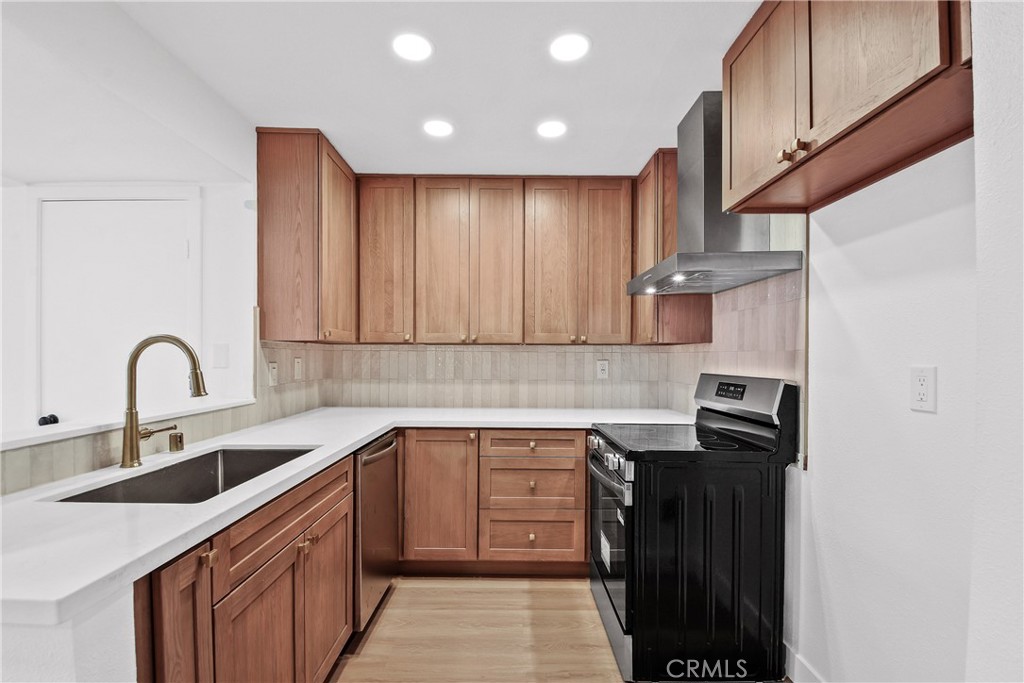 25761 Le Parc #9