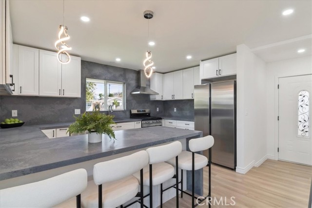 15918 Harvest Street, Granada Hills CA: https://media.crmls.org/medias/aa744361-e52b-4cbd-9da4-cf55c27706a3.jpg