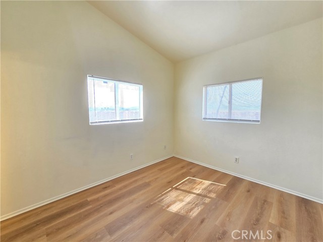 Detail Gallery Image 8 of 16 For 21411 Hacienda Bld #C,  California City,  CA 93505 - 2 Beds | 2 Baths