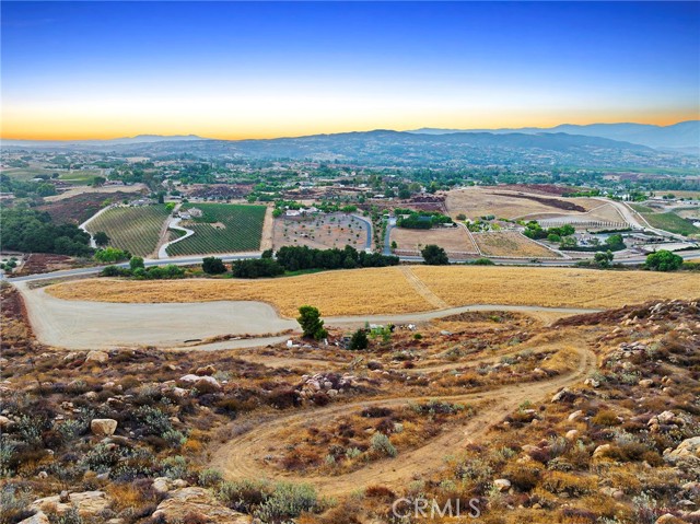 36520 E Benton Road, Temecula CA: https://media.crmls.org/medias/aa747817-07d7-4301-b776-78580c4804ef.jpg