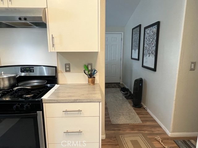Detail Gallery Image 13 of 39 For 30000 Hasley Canyon Road #104,  Castaic,  CA 91384 - 3 Beds | 2 Baths