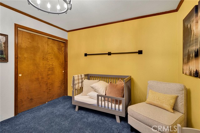915 Trinity, Lake Arrowhead, CA 92352