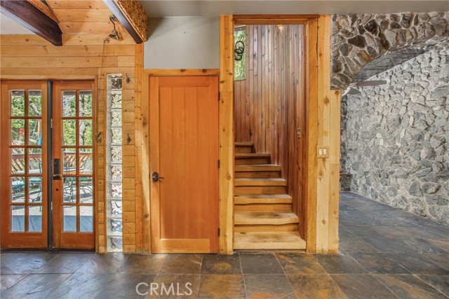 Detail Gallery Image 19 of 34 For 9323 Cedar Dr, Forest Falls,  CA 92339 - 1 Beds | 1/1 Baths