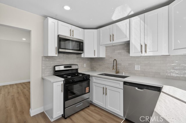 Detail Gallery Image 10 of 18 For 925 E Appleton #4,  Long Beach,  CA 90802 - 2 Beds | 1 Baths