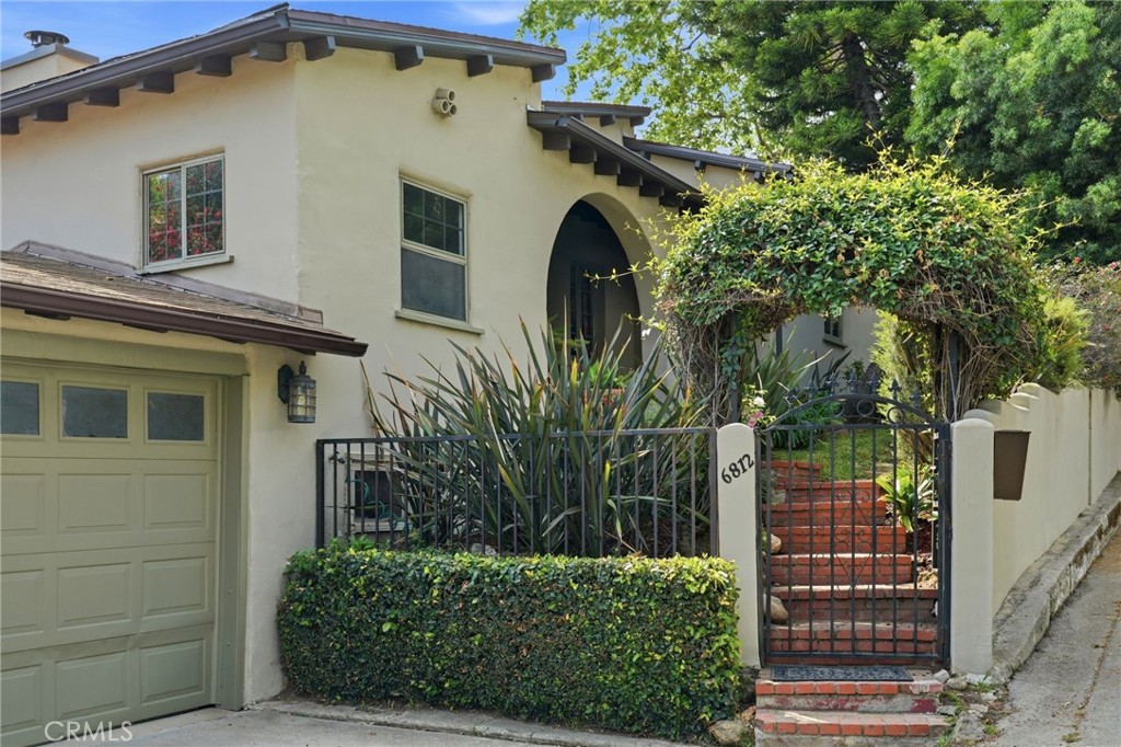 6812 Treasure Trail