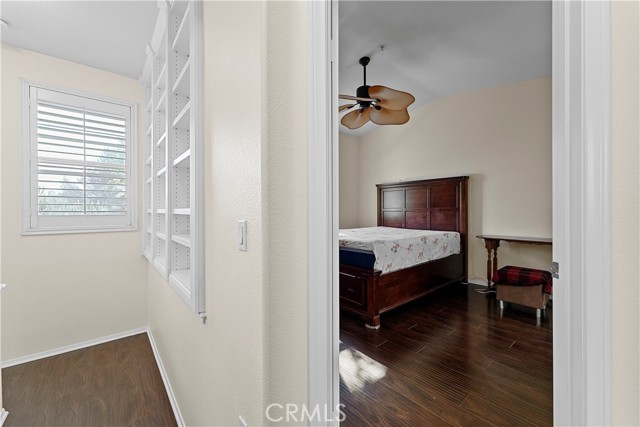 38 Stepping Stone, Irvine CA: https://media.crmls.org/medias/aa75c5df-4c82-45df-8a03-7fc8c0d9a9de.jpg
