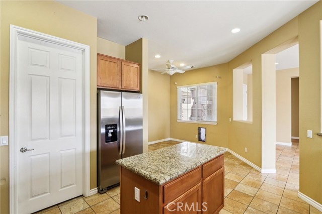Detail Gallery Image 18 of 44 For 5107 via Bajamar, Hemet,  CA 92545 - 3 Beds | 3 Baths