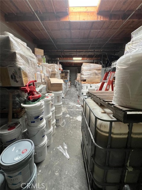 0, Riverside CA: https://media.crmls.org/medias/aa7683d6-b460-4d2c-a8d2-b85d748017ae.jpg