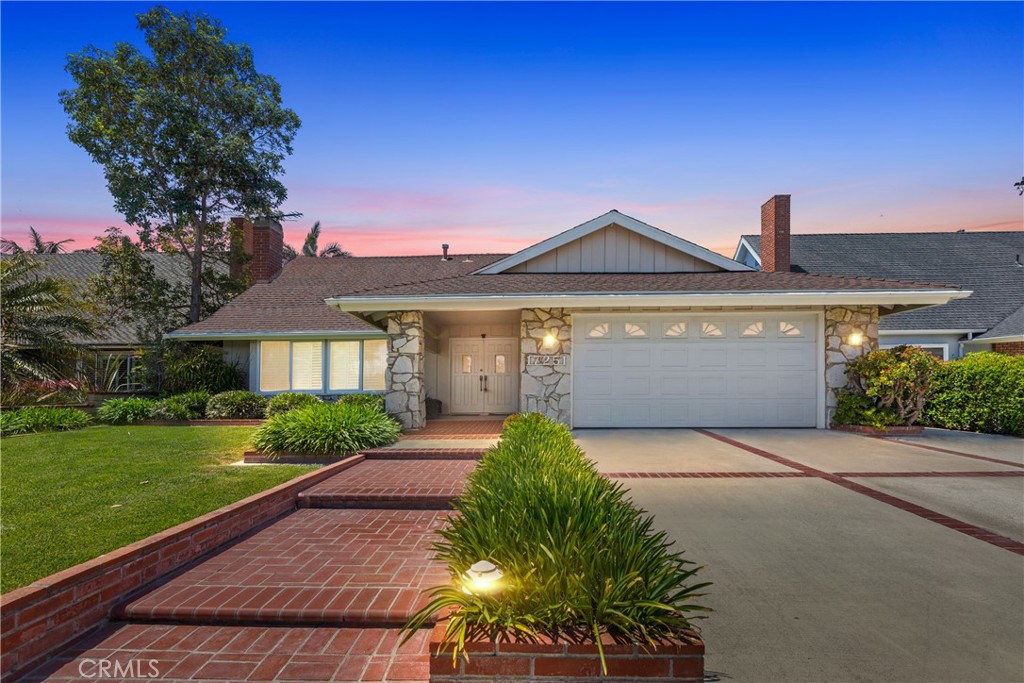 17251 Lido Ln., Huntington Beach, CA 92647