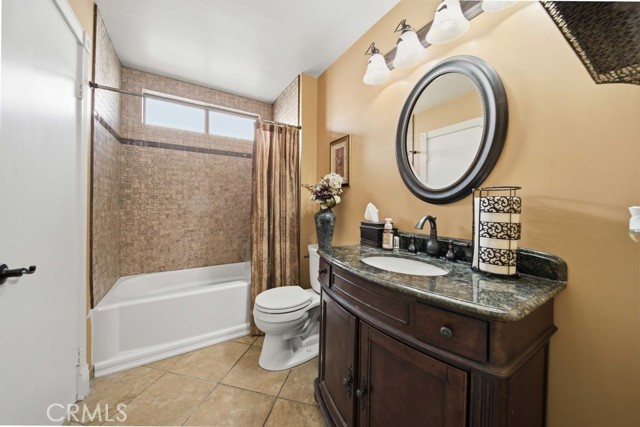 Detail Gallery Image 23 of 62 For 5633 W Avenue L2, Lancaster,  CA 93536 - 4 Beds | 3 Baths