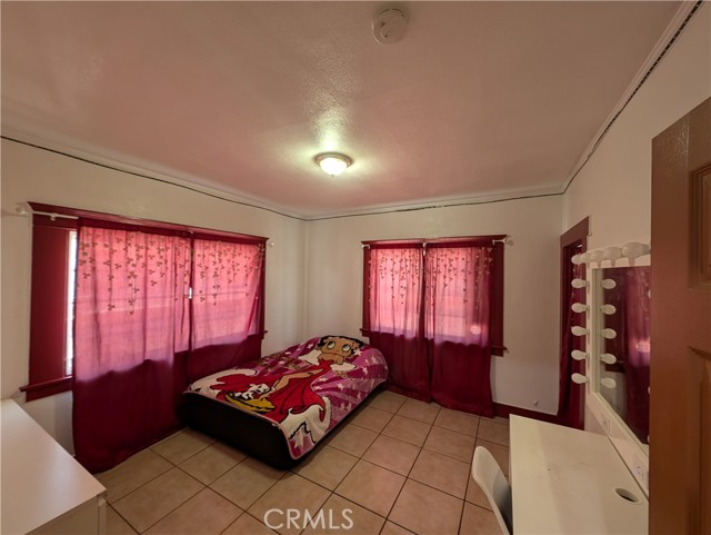 Detail Gallery Image 16 of 23 For 4156 Halldale Ave, Los Angeles,  CA 90062 - 2 Beds | 1 Baths