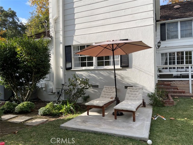 1420 Pasqualito Drive, San Marino CA: https://media.crmls.org/medias/aa778e59-058b-43f0-948f-74247411985d.jpg