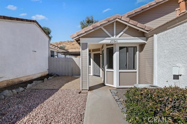 Detail Gallery Image 6 of 39 For 27841 Hillpointe Dr, Menifee,  CA 92585 - 3 Beds | 2 Baths