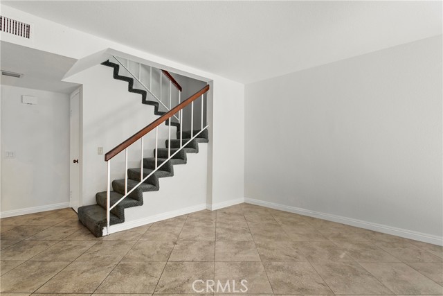 Detail Gallery Image 10 of 29 For 11382 Andrew Dr #19,  Garden Grove,  CA 92843 - 3 Beds | 2/1 Baths