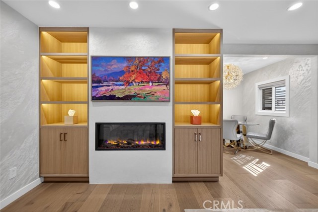 Detail Gallery Image 15 of 64 For 4926 Greenbush Ave, Sherman Oaks,  CA 91423 - 4 Beds | 3 Baths