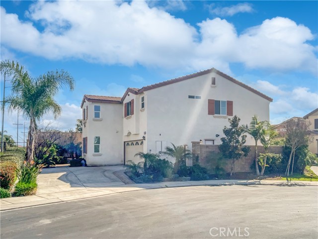 Detail Gallery Image 1 of 27 For 7106 Stratus St, Corona,  CA 92880 - 4 Beds | 3 Baths