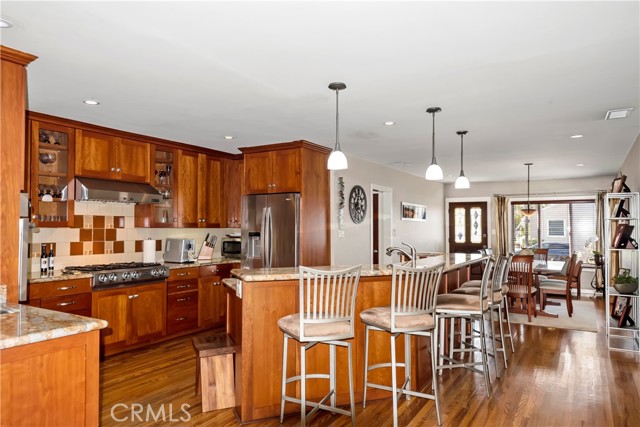3100 Dow Avenue, Redondo Beach, California 90278, 3 Bedrooms Bedrooms, ,2 BathroomsBathrooms,Residential,Sold,Dow,SB21201747