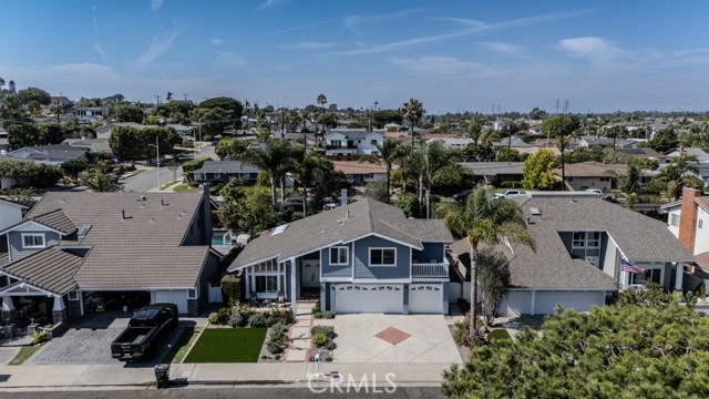 8421 Deepcliff Dr., Huntington Beach CA: https://media.crmls.org/medias/aa7b34e9-be74-4c66-8faa-90400ccf5307.jpg