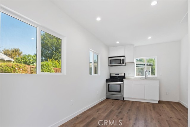 Detail Gallery Image 25 of 30 For 6035 Colfax Ave, North Hollywood,  CA 91606 - 3 Beds | 2 Baths