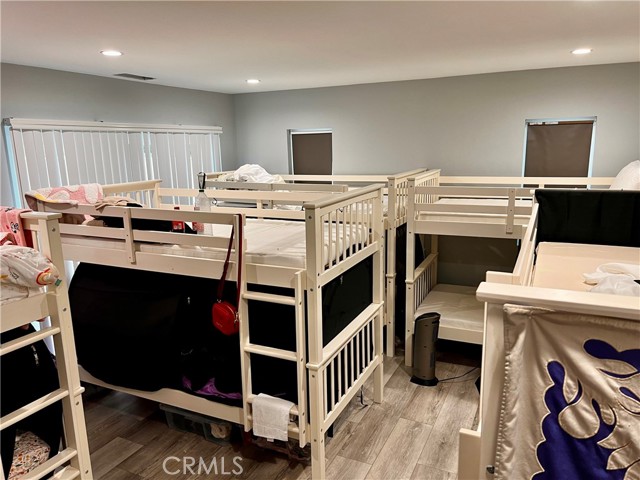 1514 E Maple Avenue, El Segundo CA: https://media.crmls.org/medias/aa7b43a9-67d1-4182-9078-c5b1f23bdf11.jpg